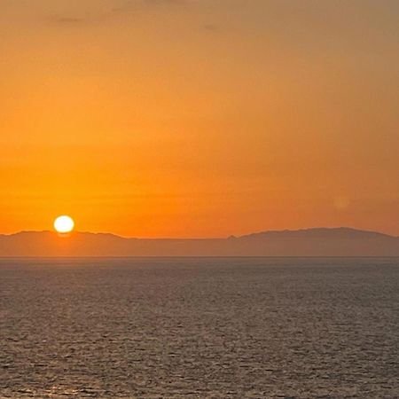 Sunset Arena Beach By Helloapartments Puerto de Santiago  Exterior foto